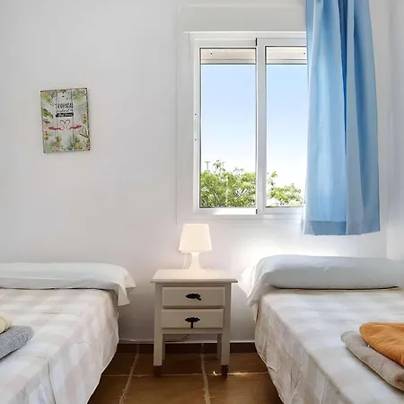 Centrico En Conil 6 Pax View Apartment